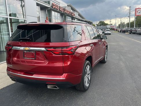 Used 2023 Chevrolet Traverse High Country FWD image 10