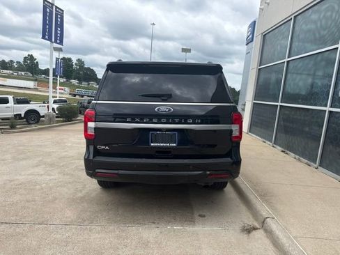 Used 2024 Ford Expedition XLT RWD image 6