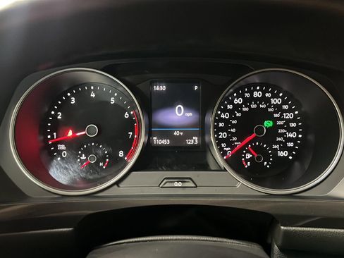 Used 2018 Volkswagen Tiguan SEL image 20