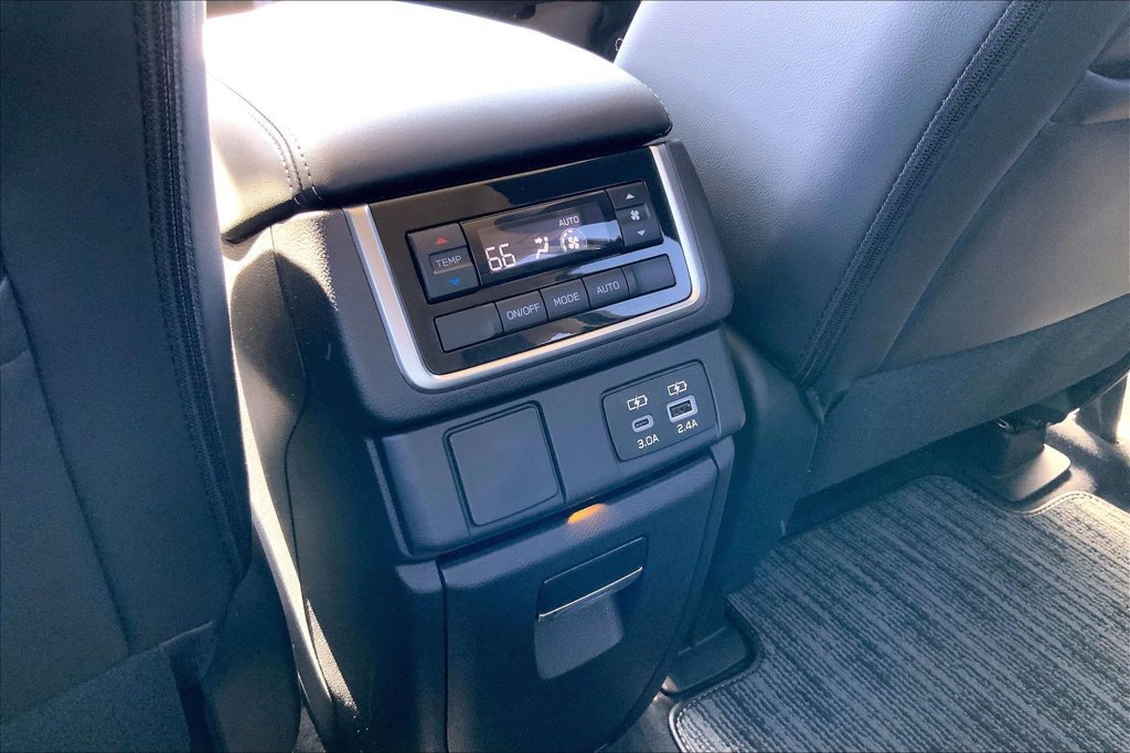 Certified 2026 Subaru Ascent Premium AWD/4WD image 10