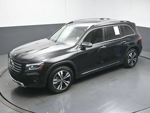 Used 2025 Mercedes-Benz GLB 250 image 45
