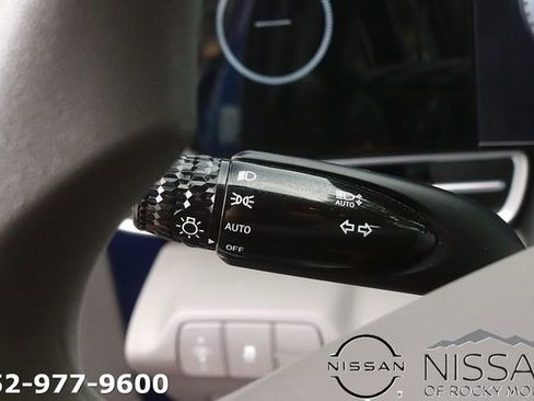 Used 2024 Hyundai Elantra SEL FWD image 22