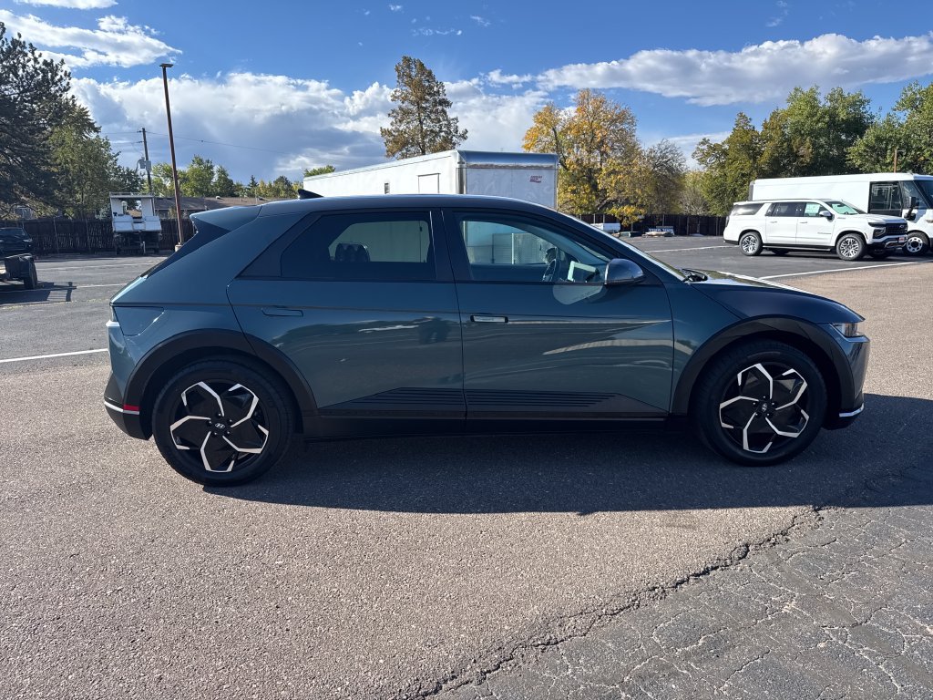 Used 2024 Hyundai Ioniq 5 SEL AWD/4WD image 6