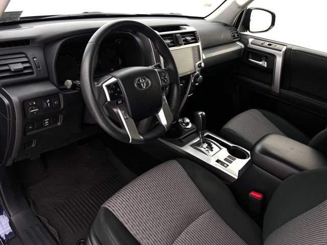 Used 2021 Toyota 4Runner SR5 AWD/4WD image 12