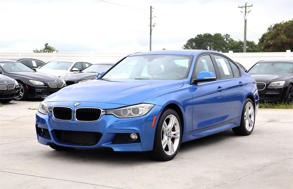 Used 2015 BMW 328i xDrive Sedan AWD/4WD image 3