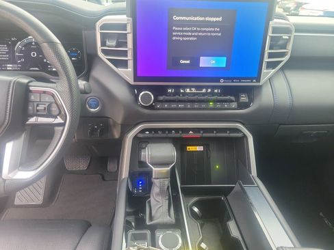 Certified 2024 Toyota Sequoia Platinum image 26