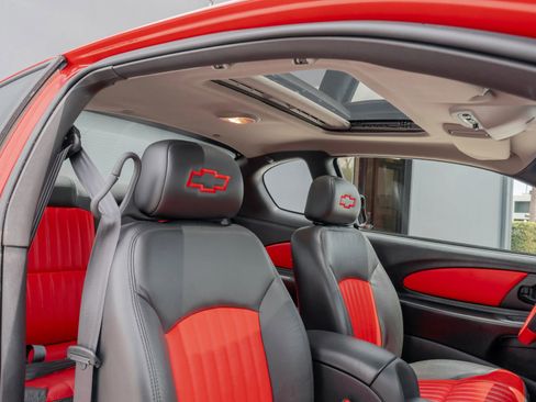 Used 2000 Chevrolet Monte Carlo SS FWD image 12