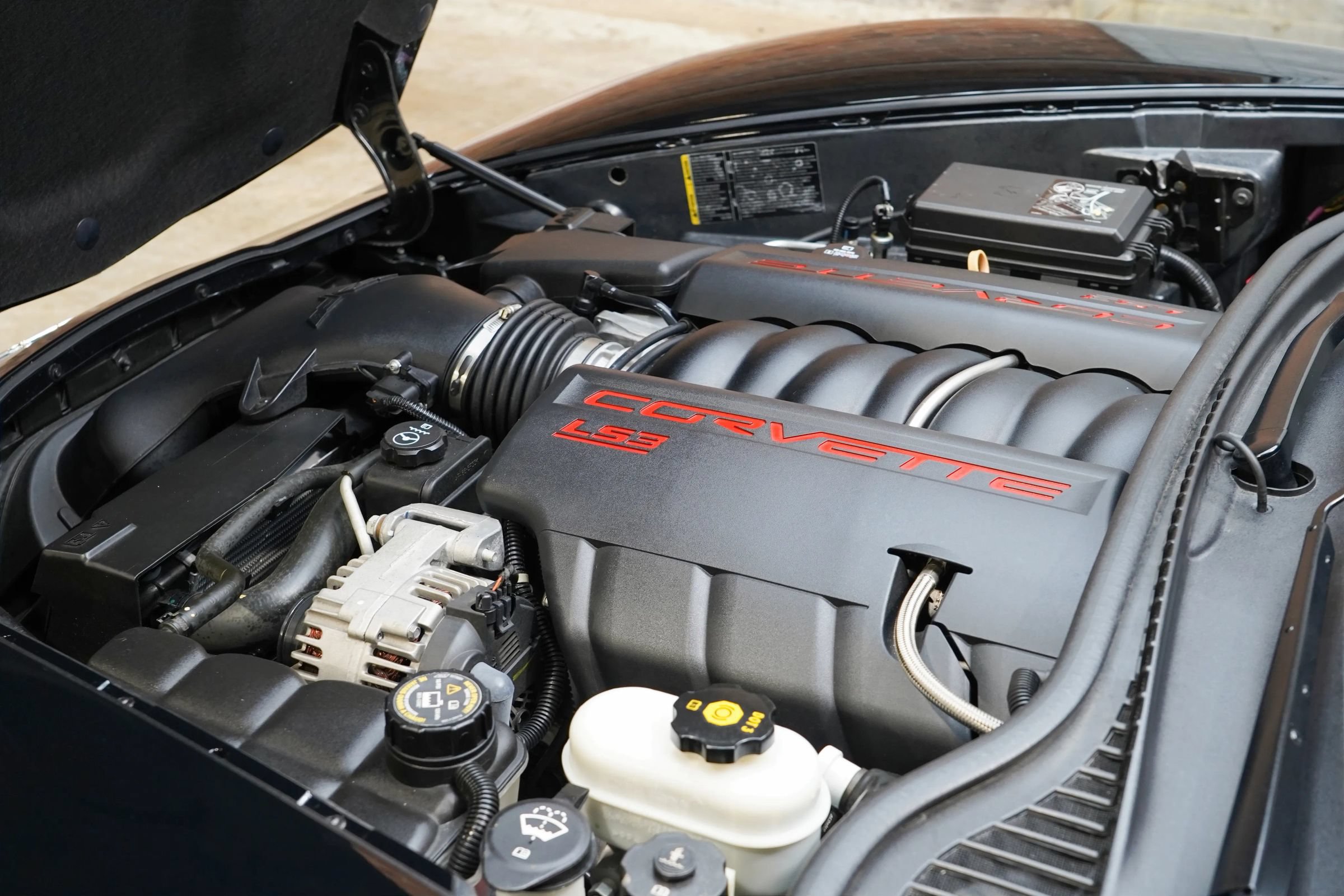 Used 2011 Chevrolet Corvette Grand Sport w/ Preferred Equipment Group RWD image 31