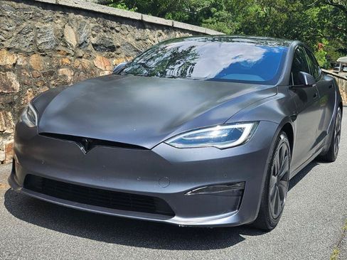 Used 2022 Tesla Model S AWD/4WD image 14