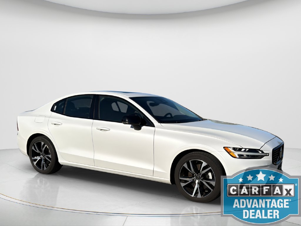 Used 2024 Volvo S60 B5 Core FWD image 4