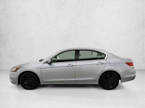 Used 2012 Honda Accord LX image 4
