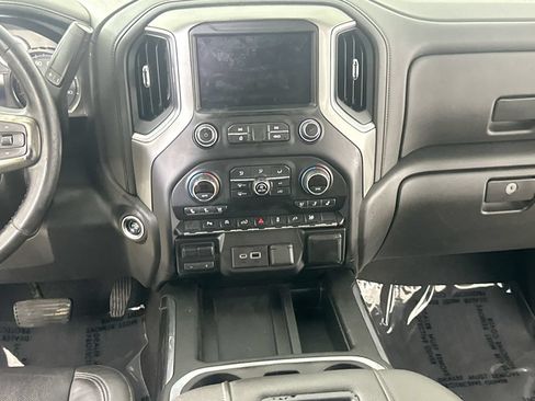Used 2019 Chevrolet Silverado 1500 LTZ w/ LTZ Plus Package AWD/4WD image 16