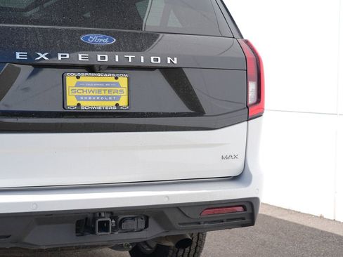 Used 2025 Ford Expedition Max Active image 10