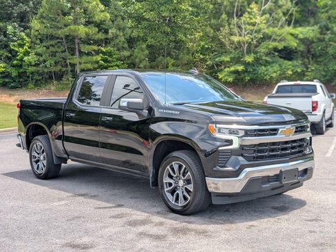 Used 2022 Chevrolet Silverado 1500 LT RWD image 11