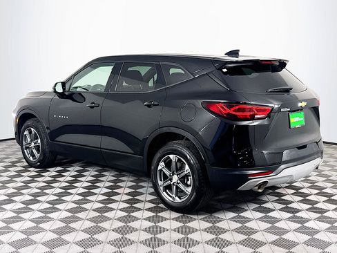 Used 2024 Chevrolet Blazer LT FWD image 6