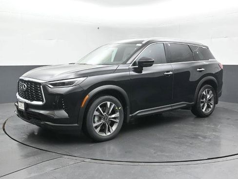 Certified 2025 INFINITI QX60 Luxe image 7