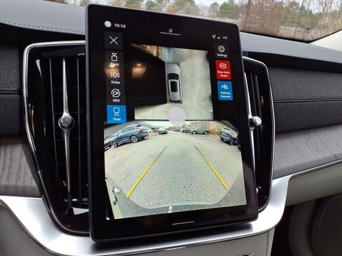 New 2026 Volvo XC90 T8 Ultra w/ Protection Package Premier image 20