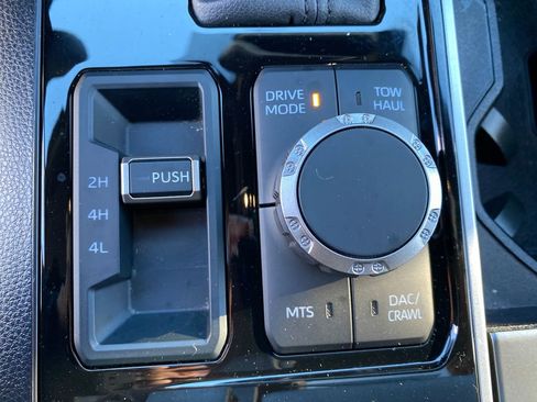 Used 2025 Toyota Sequoia TRD Pro AWD/4WD image 39