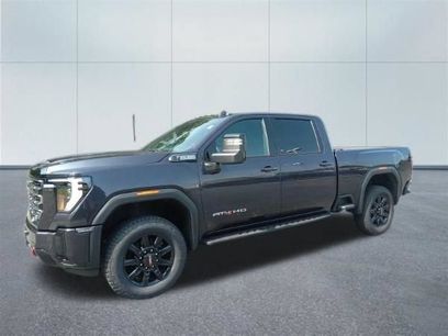 Used 2025 GMC Sierra 2500 AT4 w/ AT4 Premium Plus Package