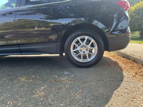 Used 2022 Chevrolet Equinox LT image 9