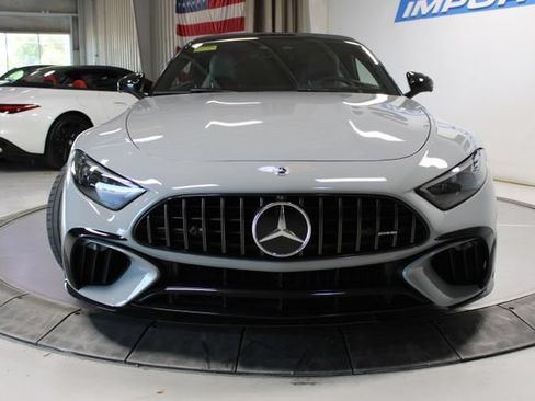 Used 2022 Mercedes-Benz SL 63 AMG 4MATIC image 33