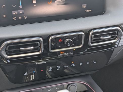 New 2026 Nissan Sentra SV w/ SV Convenience Package image 17