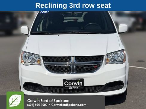 Used 2016 Dodge Grand Caravan SE FWD image 7