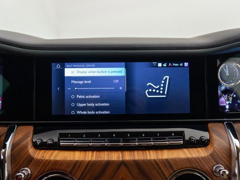 Used 2025 Rolls-Royce Cullinan -Series 2, Bespoke Audio, Star image 30