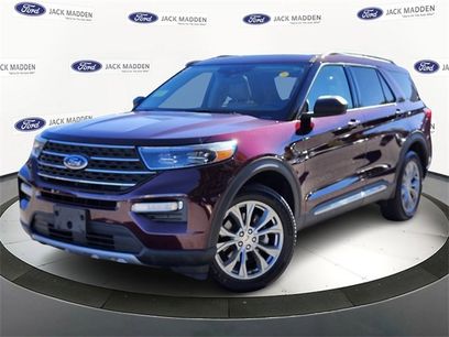 Certified 2022 Ford Explorer XLT w/ Equipment Group 202A