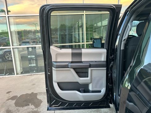 Used 2018 Ford F150 XL w/ Equipment Group 101A Mid image 18
