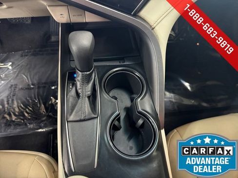 Used 2019 Toyota Camry LE image 15