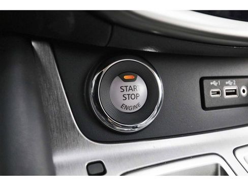 Used 2024 Nissan Murano SL image 27