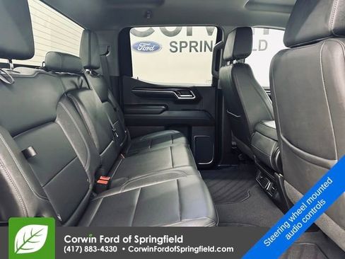 Used 2024 GMC Sierra 1500 SLT image 13