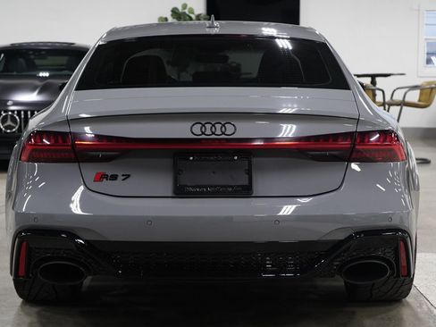 Used 2021 Audi RS 7 Sportback w/ Black Optic Package AWD/4WD image 4