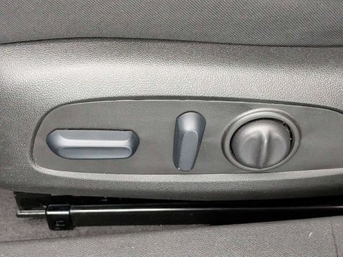 Used 2024 Chevrolet Malibu LT w/ Midnight Edition image 18