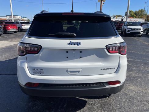Used 2022 Jeep Compass Limited image 6