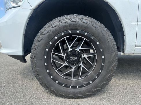 Used 2018 RAM 1500 Express w/ Express Value Package AWD/4WD image 7