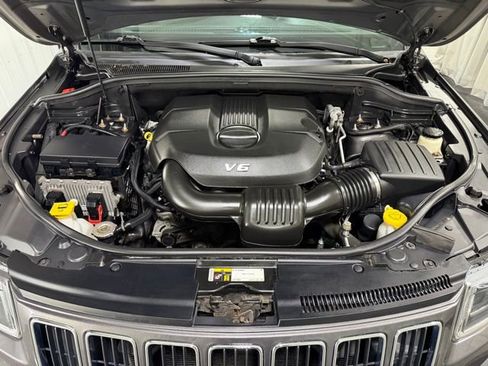 Used 2015 Jeep Grand Cherokee Laredo w/ Quick Order Package 23E AWD/4WD image 23
