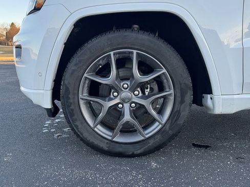 Used 2021 Jeep Grand Cherokee L Limited image 33