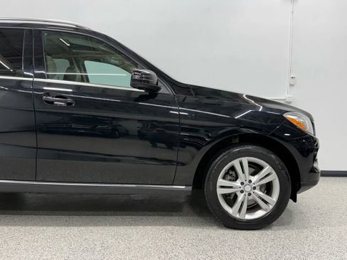 Used 2014 Mercedes-Benz ML 350 4MATIC w/ Premium 1 Package image 36