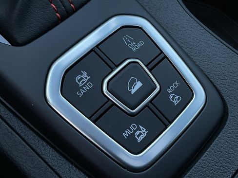 New 2026 Nissan Frontier PRO-4X image 46