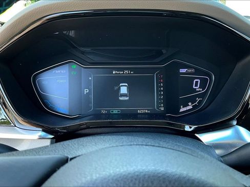 Used 2020 Kia Niro Touring FWD image 13