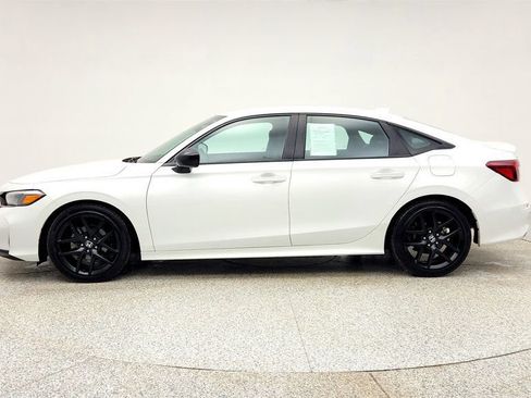 Used 2025 Honda Civic Sport image 8