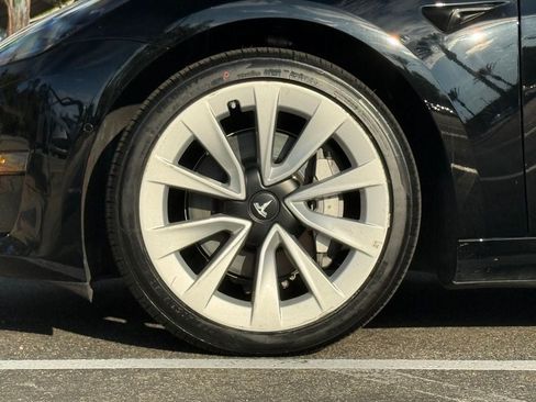 Used 2022 Tesla Model 3 RWD image 4