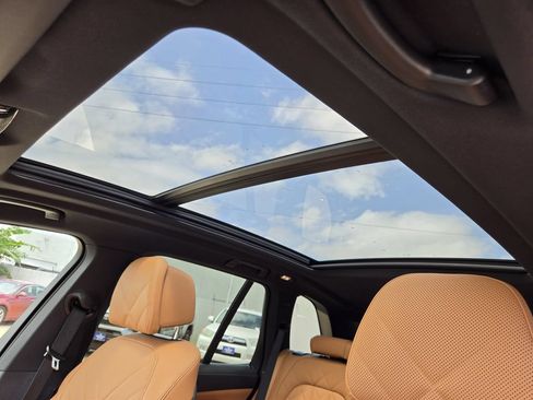 Used 2025 BMW X5 xDrive40i w/ Climate Comfort Package AWD/4WD image 28