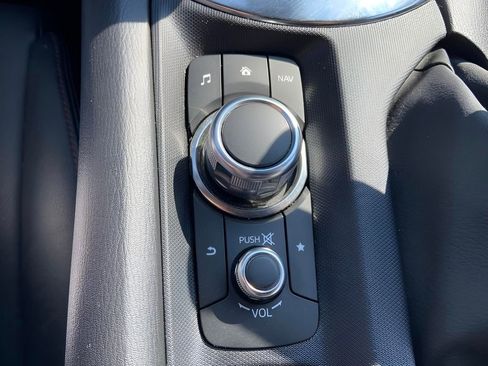 Used 2018 MAZDA MX-5 Miata Grand Touring image 32