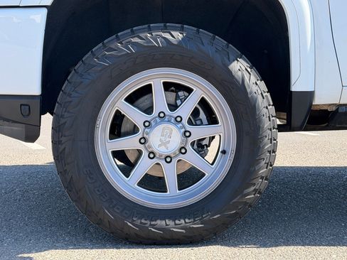 Used 2022 GMC Sierra 3500 Denali AWD/4WD image 10