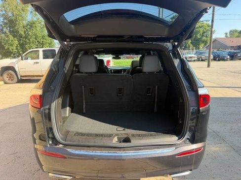 Used 2022 Buick Enclave Essence w/ LPO, Floor Liner Package AWD/4WD image 5