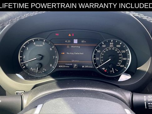Used 2023 INFINITI QX50 Sport FWD image 19