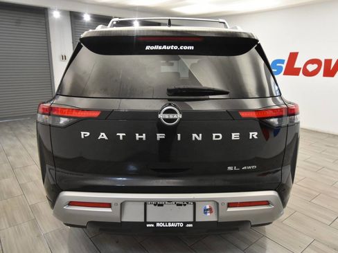 Used 2024 Nissan Pathfinder SL image 4